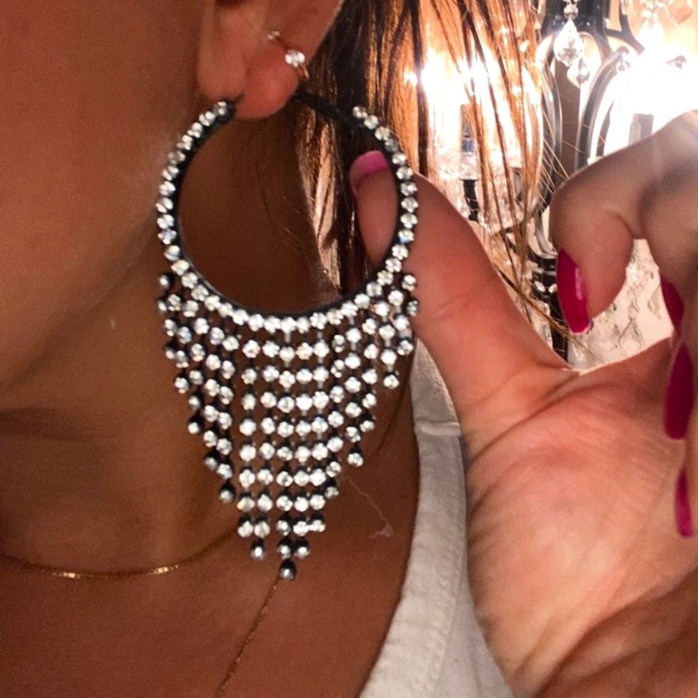 Beautiful Black / Stone Earrings